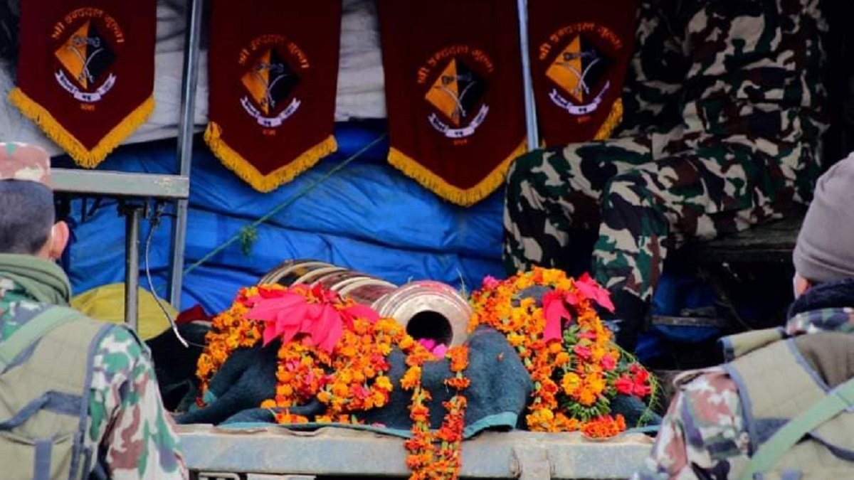 नेपाली सेनाद्वारा ‘सुन्दरी’ तोप–गोला ५० वर्षपछि दैलेखमा फर्काइयो