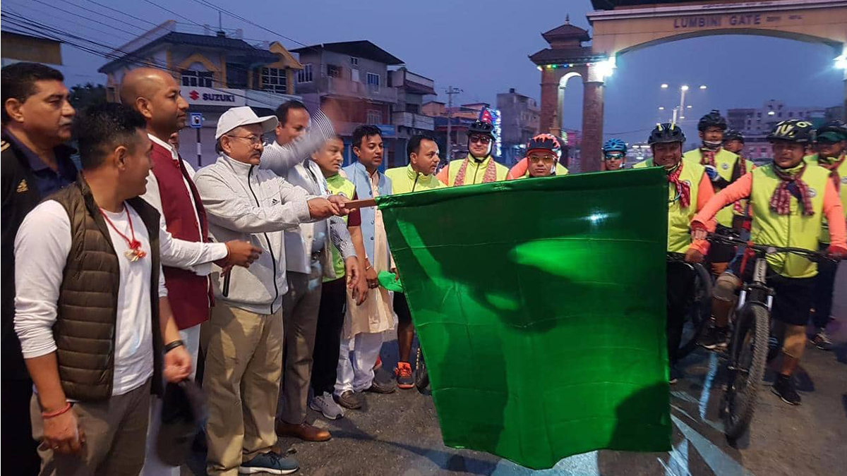 गृहमन्त्री खाणले आरम्भ गरे भैरहवादेखि तनहुँसम्मको चार दिने साइकल यात्रा