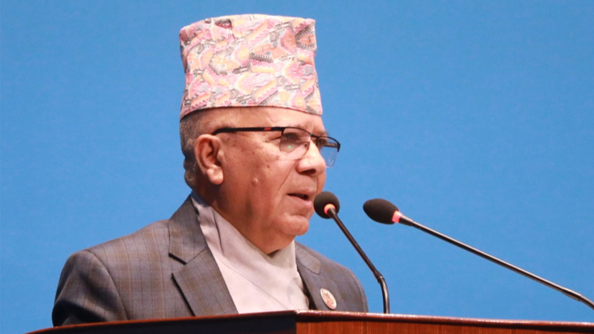 प्रधानमन्त्रीलाई संसद् विघटनको अधिकार छैन, हेक्का रहोस् : माधव नेपाल