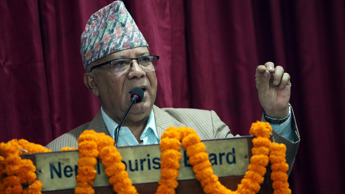 राजनीति कुन तहसम्म गिरेको रहेछ भन्ने कुरा भ्रष्टाचारका काण्डहरूले देखाइरहेको छ : माधव नेपाल