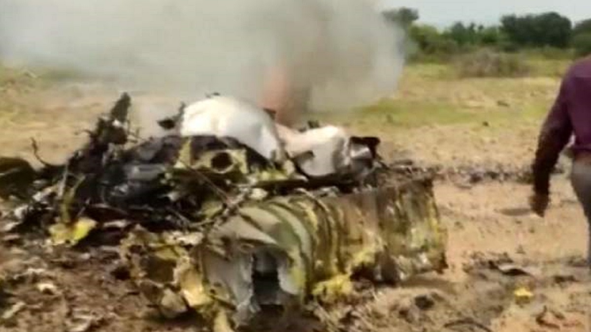 भारतीय वायुसेनाको ट्रेनर विमान कर्नाटकमा दुर्घटना, विमान चालक सकुशल