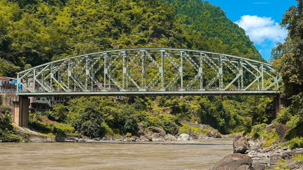 राम्दीमा गण्डकी र लुम्बिनी प्रदेश जोड्ने पुल बन्दै