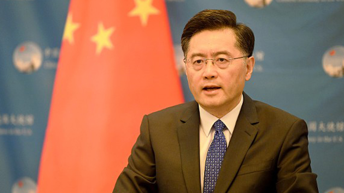 चीनले बर्खास्त गर्‍याे विदेशमन्त्री छिन काङलाई, वाङ यी पुनः नियुक्त
