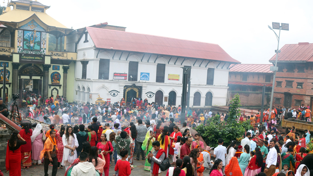 पशुपतिको जग्गामा बनाएका अवैधानिक संरचना हटाउन निर्देशन