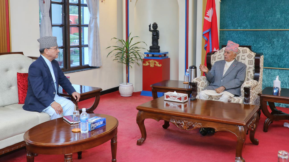 राष्ट्रपति पौडेलसँग उपप्रधानमन्त्री खड्काको भेट