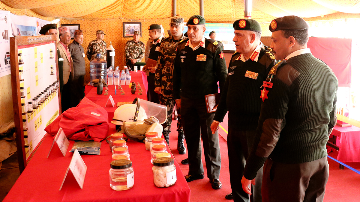जंगी अड्डामा सेनाको फोटो तथा युनिट विशेष प्रदर्शनी (तस्बिरहरू)