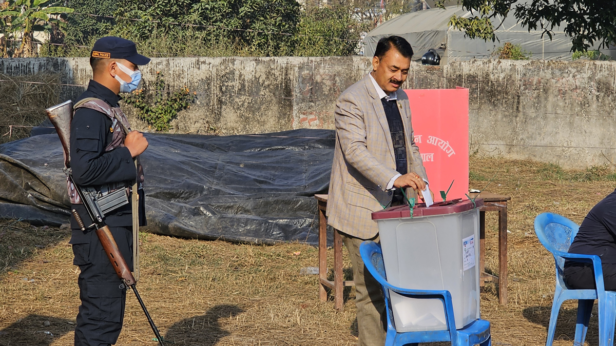 राष्ट्रियसभा निर्वाचन : लुम्बिनी प्रदेशमा ३०५ मतदातामध्ये ३०३ ले गरे मतदान